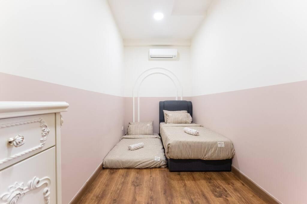 Apartmán Arte Mont Kiara Duplex 4 Pax Jacuzzi Kuala Lumpur Exteriér fotografie